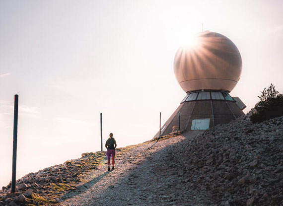 Randonnée au Ventoux au coucher du soleil