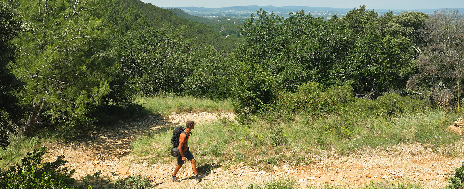 Randonnée des Vachères à Mondragon © Genestal