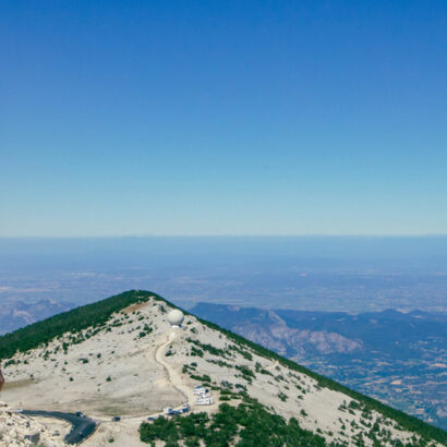 Sur les chemins du GR® de pays autour du Massif du Ventoux !